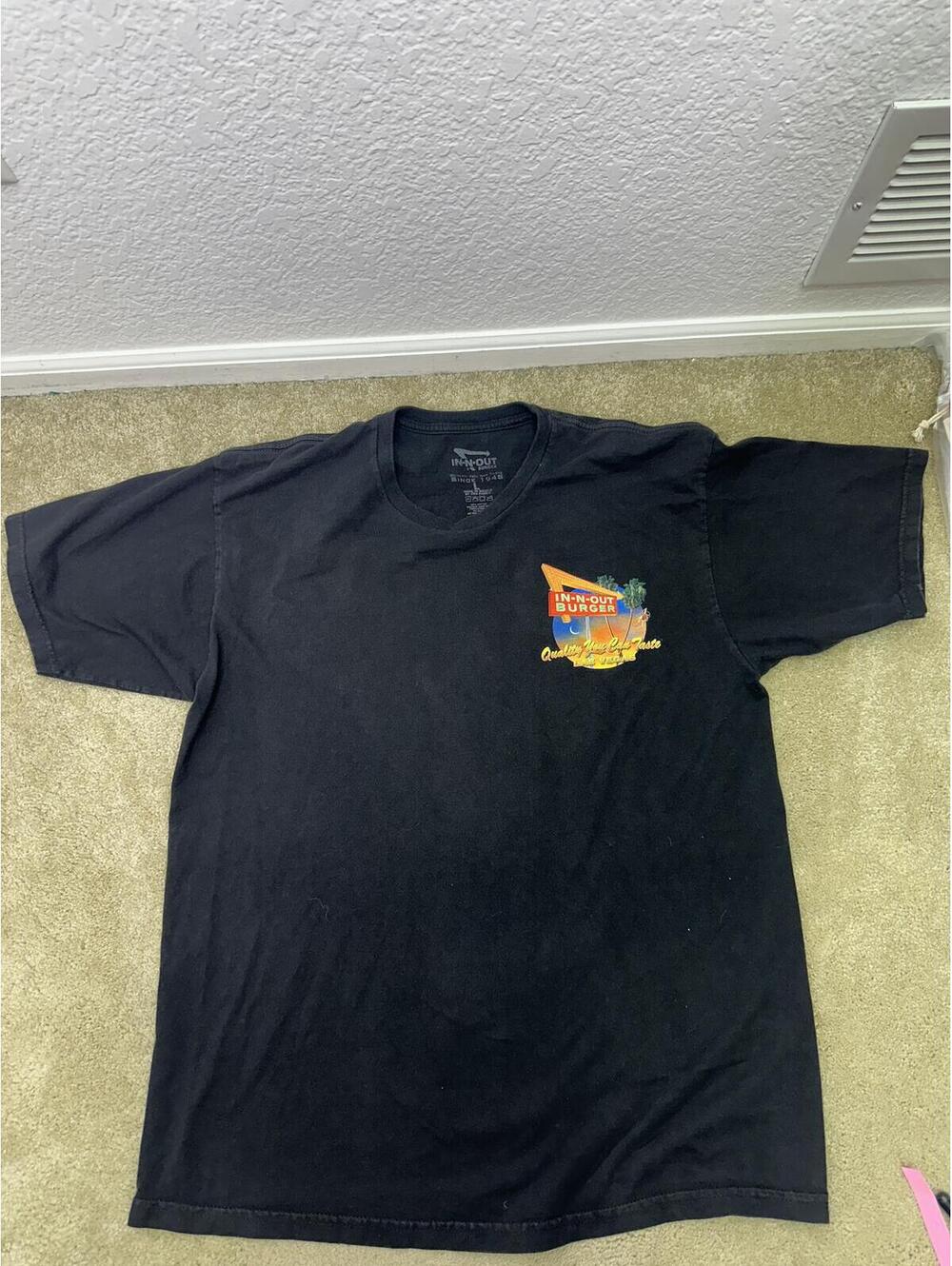 Sz L Mens Black In+Out Burger Graphic T-Shirt Race To The Place